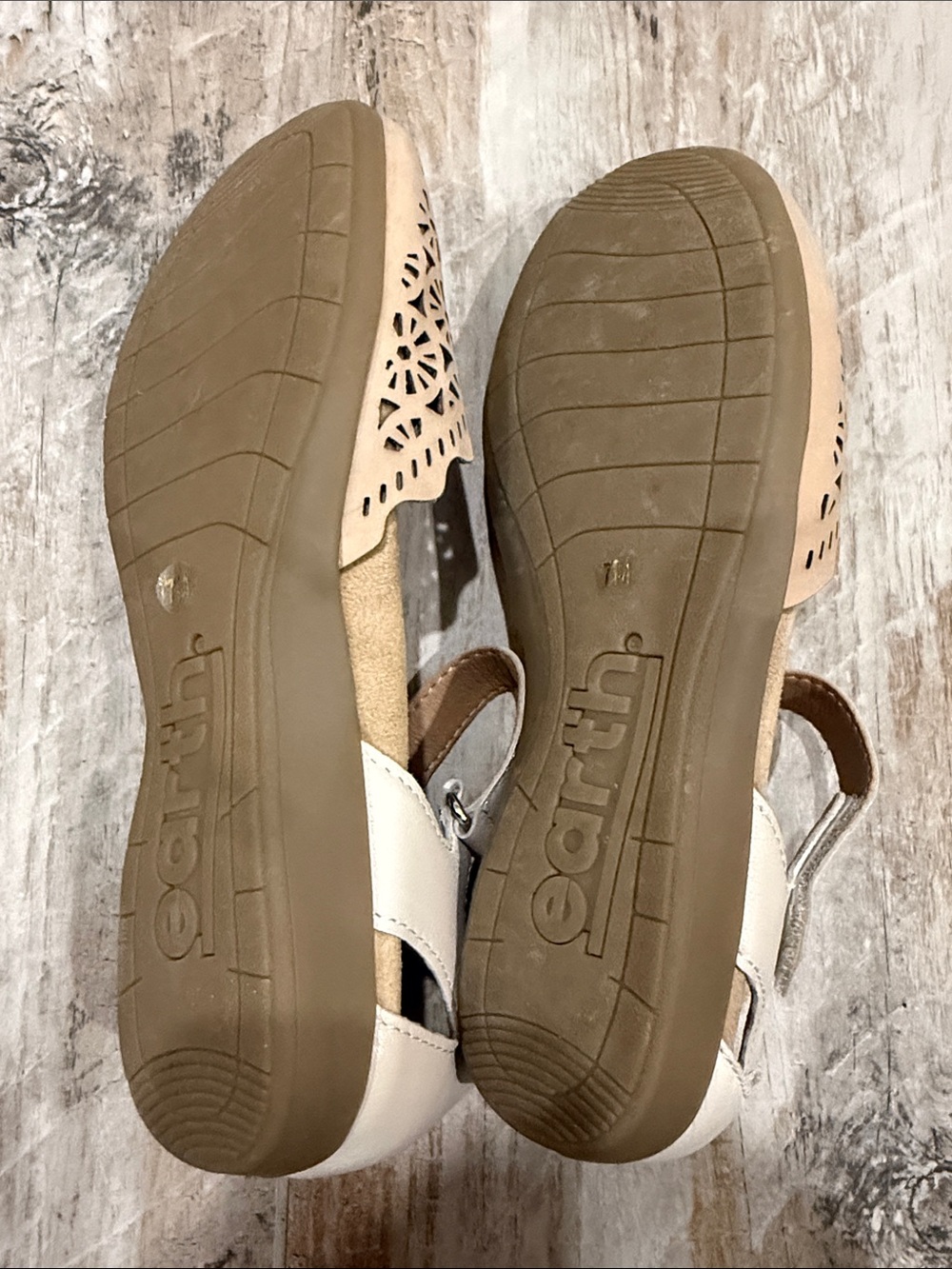 Earth origins Mary Jane sandals - Picture 2 of 3